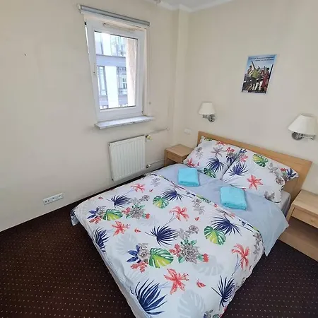 10q - Z6 405 Warschau